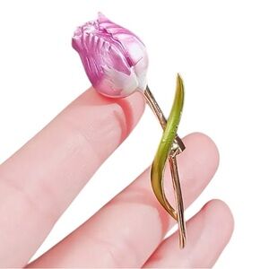 Elegant Pink Tulip Brooch – Floral Enamel Pin in Cottagecore Style New